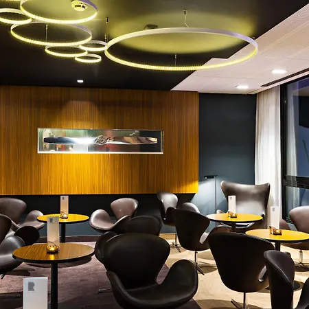 Centre By Ihg Реймс